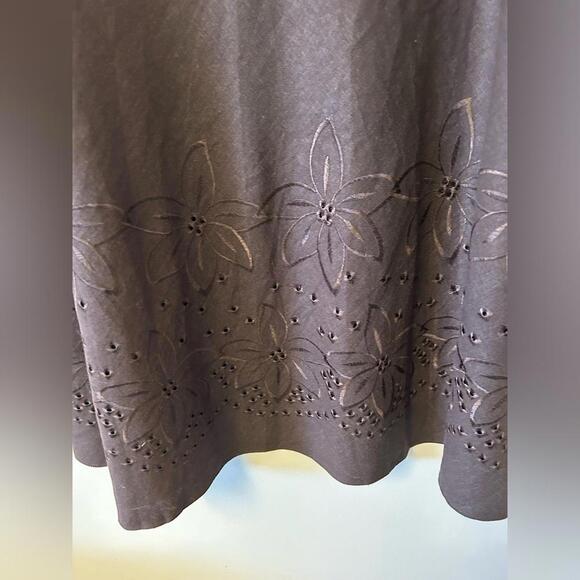 Marks and Spencer embroidered skirt - Picture 4 of 6